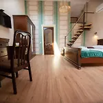 شقة Yaroslava Osmomysla 9 Square - Center إلفيف