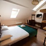 Apartament Yaroslava Osmomysla 9 Square - Center Lwów
