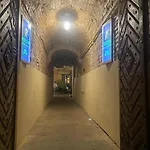 Yaroslava Osmomysla 9 Square - Center * إلفيف