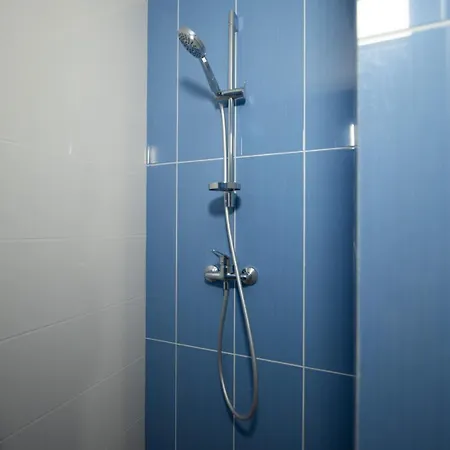 Yaroslava Osmomysla 9 Square - Center