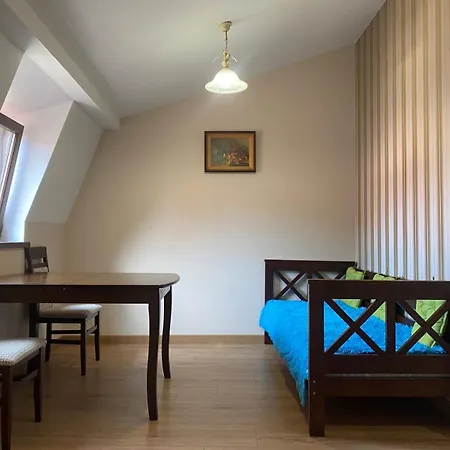 Yaroslava Osmomysla 9 Square - Center Apartamento Leópolis