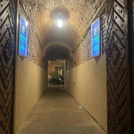 Yaroslava Osmomysla 9 Square - Center * Lviv