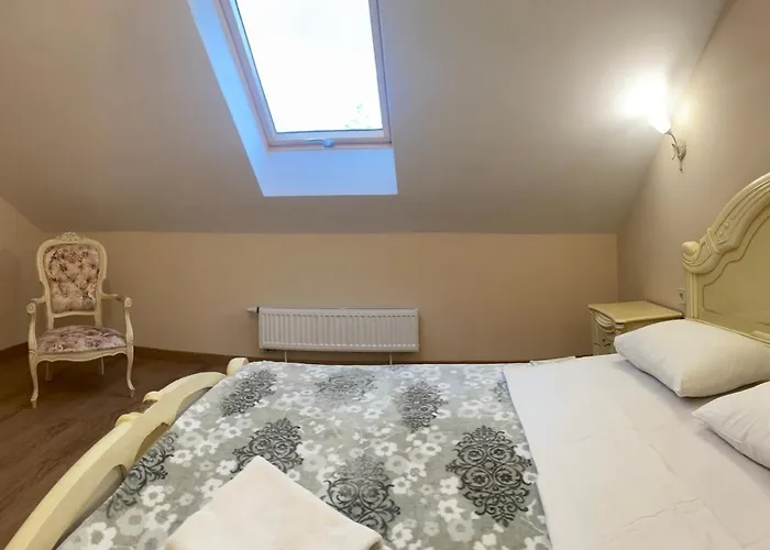 Yaroslava Osmomysla 9 Square - Center Apartament *