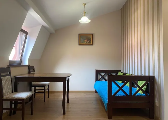 Yaroslava Osmomysla 9 Square - Center Apartamento Leópolis