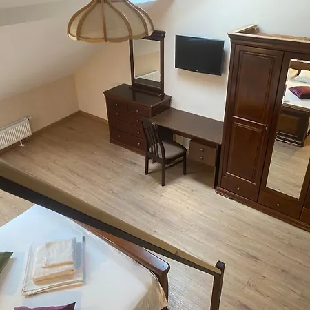 Yaroslava Osmomysla 9 Square - Center Appartamento